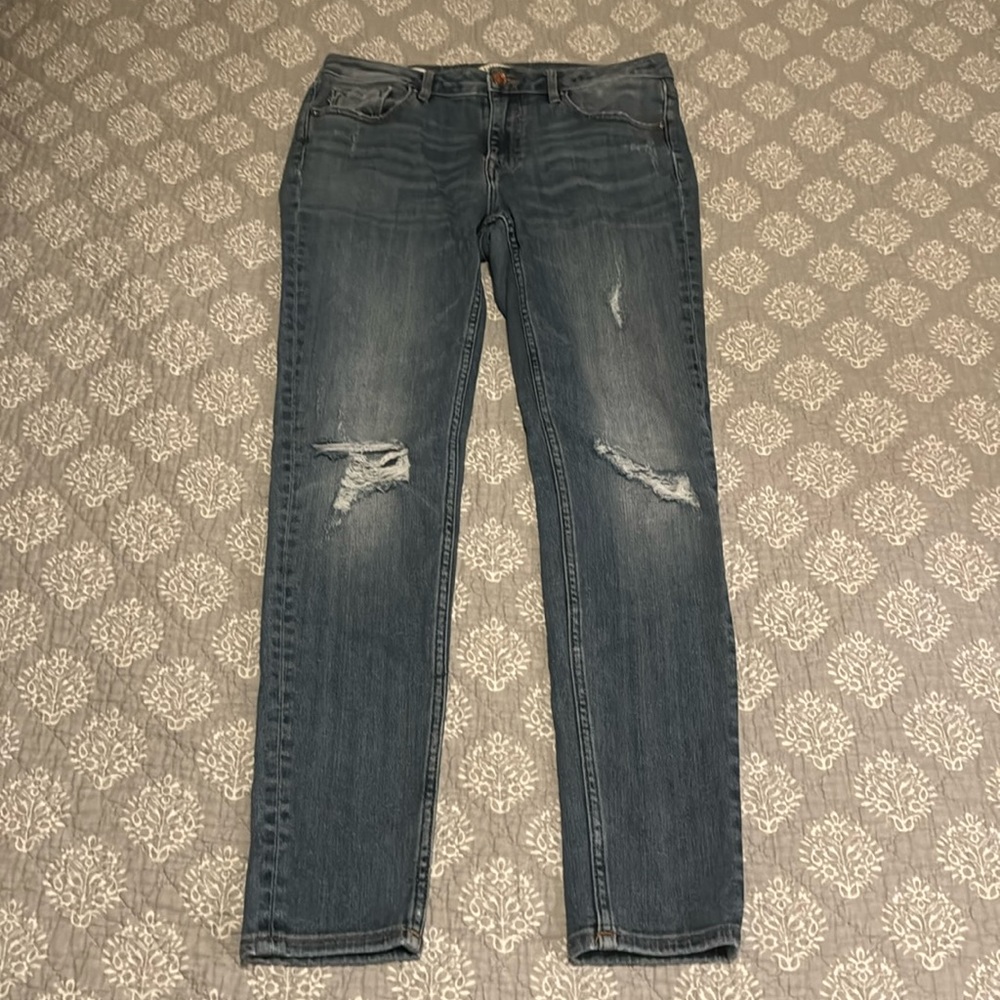 Vigoss Skinny Ripped Jeans